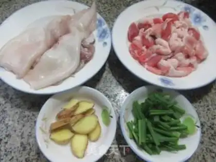 Make Five flowers for a squid step 0