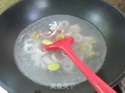 Make Five flowers for a squid step 4
