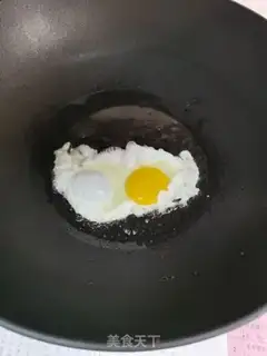 Make Pretzels and eggs step 1