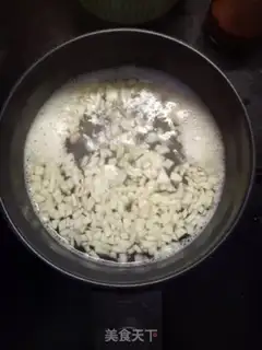 Make Peach crystal milk tea step 3