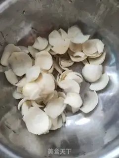 Make Silver-eared rooster soup step 1