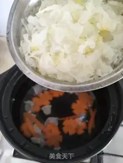 Make Silver-eared rooster soup step 7