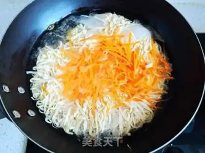 Make A thousand pieces of sauce step 2