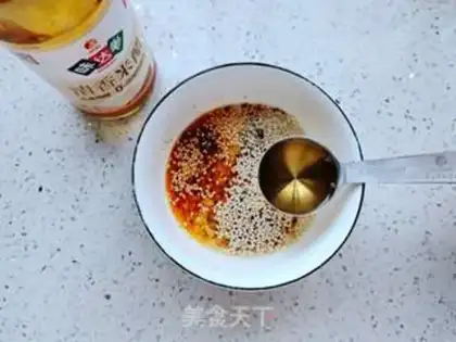 Make A thousand pieces of sauce step 5