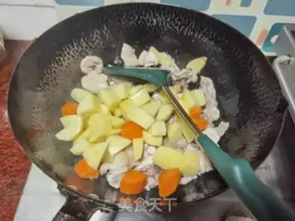 Make A red roasted chicken step 5
