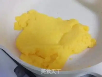Make Yellow moon cake step 8