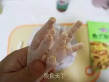 Make Spicy lemon claws step 1