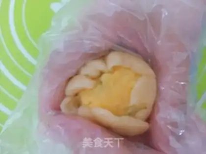 Make Yellow moon cake step 12
