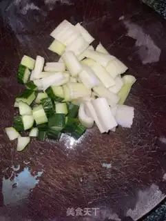 Make Celery cucumber juice step 2