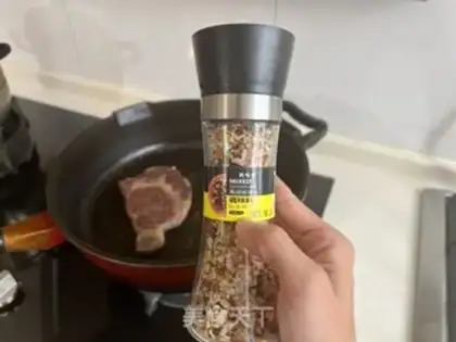 Make Fried steak step 2