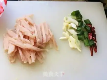 Make Chicken noodles step 1
