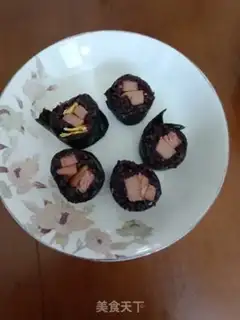 Make The chrysanthemum meat egg sushi step 7