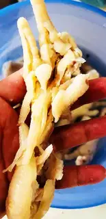 Make Hot chicken claws without osteoporosis step 2