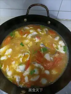 Make Tomato black fish fan soup step 8