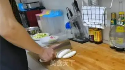 Make Sou-hyeon scissors step 2