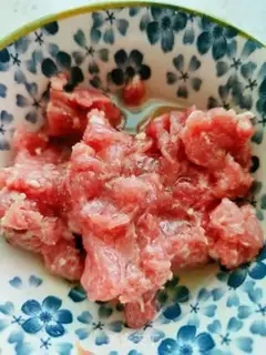 Make Beef onions step 1