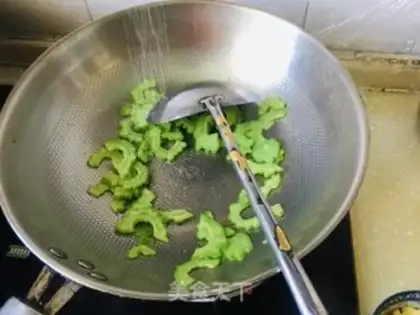 Make Scrambled eggs step 6