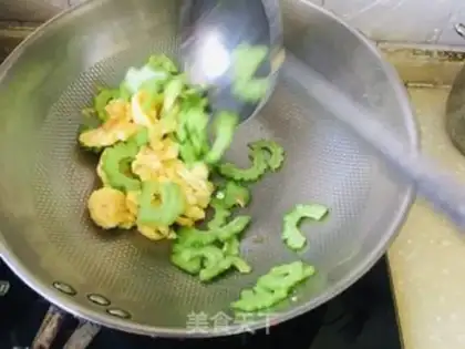 Make Scrambled eggs step 7