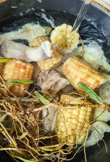 Make Scorch corn and rock and chicken soup step 3