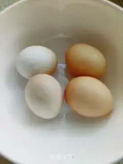Make Sugar fried eggs step 0