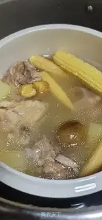 Make Blue papaya corn and pigbone soup step 5