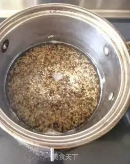 Make A quinoa salad step 4