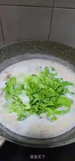 Make Porridge of raw chicken silk mushrooms step 7