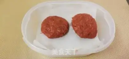 Make Beef burgers step 8