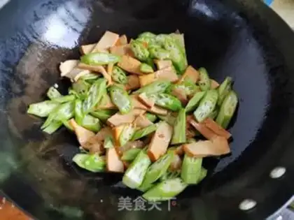 Make Autumn bean dry and boiled step 5