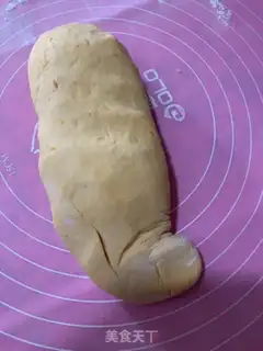 Make Red potato ham onion rolls step 4