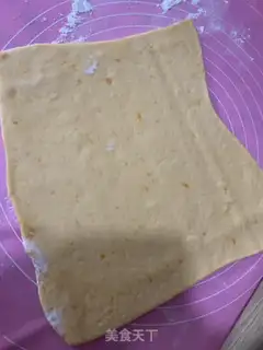 Make Red potato ham onion rolls step 5