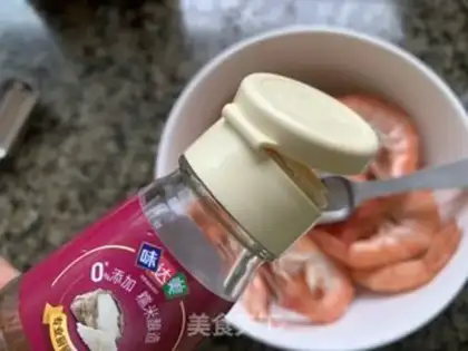 Make Boiled shrimp on the tip of the tongue step 5