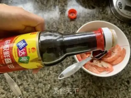 Make Boiled shrimp on the tip of the tongue step 7