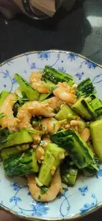 Make The cucumber with shrimp step 7