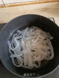 Make Chili meat boiled river powder step 0
