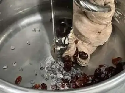 Make Chocolate buns step 3