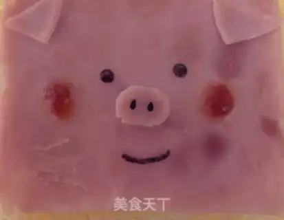 Make Smiling little pig toast step 4
