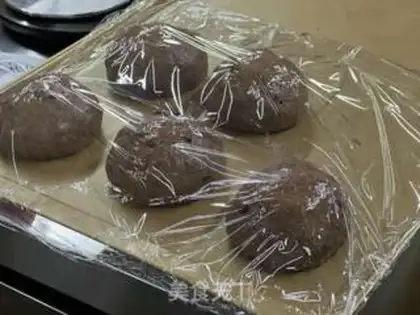 Make Chocolate buns step 5