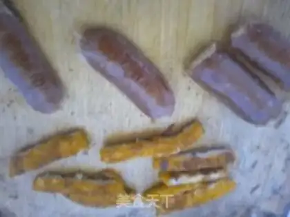 Make Egg-bread step 1