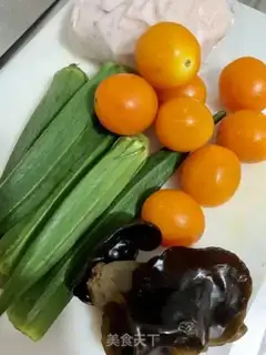 Make Autumn fried fish step 0