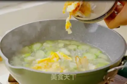 Make Smelt egg soup step 4
