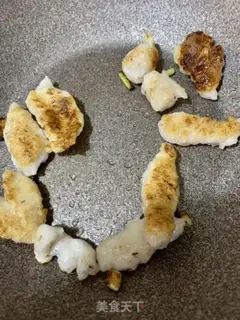 Make Autumn fried fish step 2