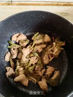 Make Fat intestine and river powder step 1