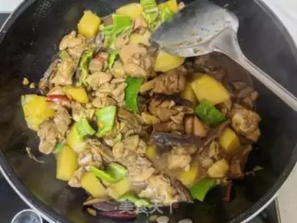Make Yellow chicken step 11