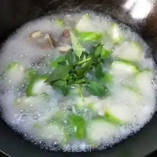 Make Smelt cape soup step 9