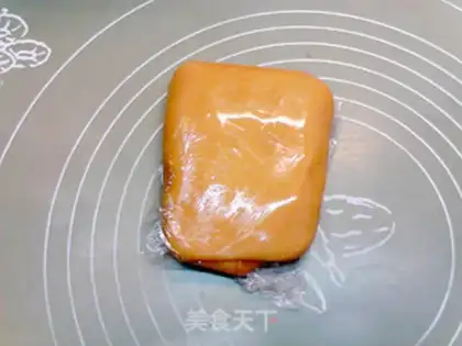 Make Blueberry meat mooncake step 8