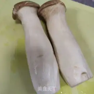 Make The apricot mushrooms dry the meat step 0