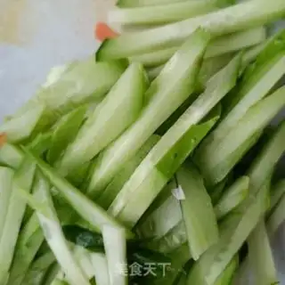Make Cucumber oil step 2