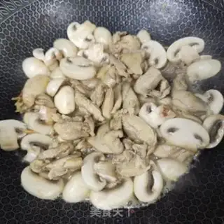 Make Fungus Crumbs step 4