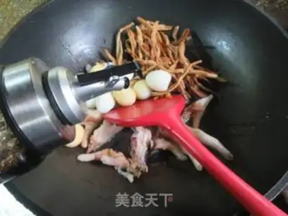 Make The chicken claws of the cherries step 4